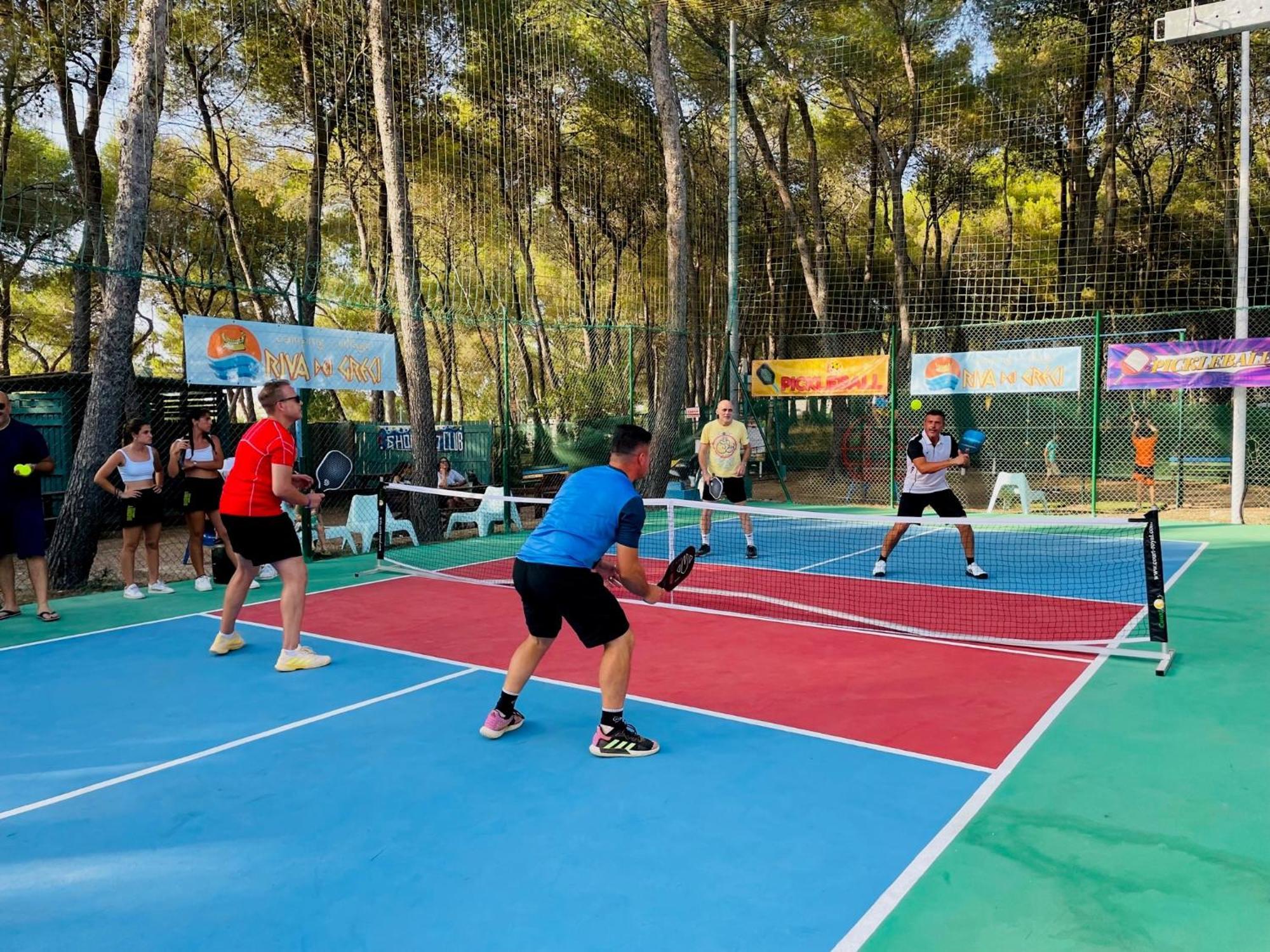 Riva Dei Greci Camping Village Metaponto Bagian luar foto
