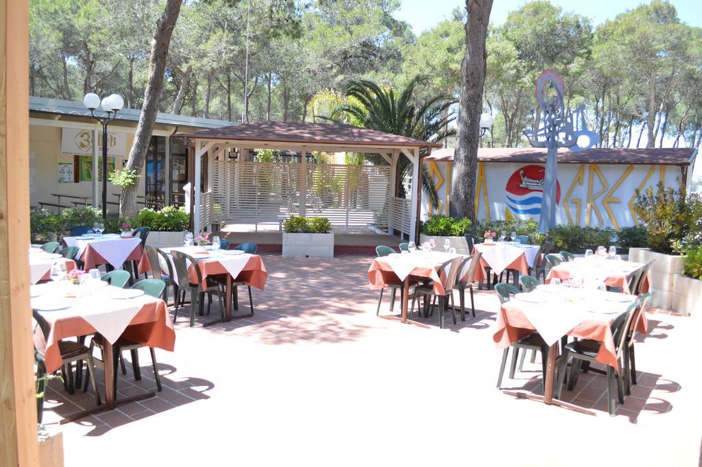 Riva Dei Greci Camping Village Metaponto Bagian luar foto